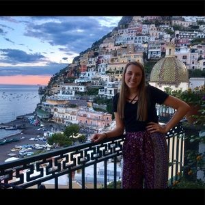 Meet your Posher, Sara